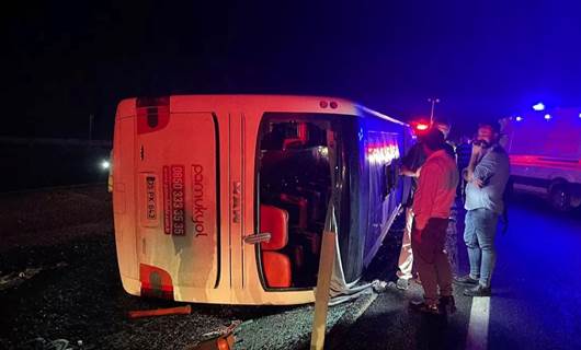 Antalya-İstanbul seferi yapan otobüs devrildi: 28 yaralı