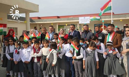 Kürdistani bölgelerde Kürtçe eğitim için ders zili değil 'tehlike çanı' çalıyor