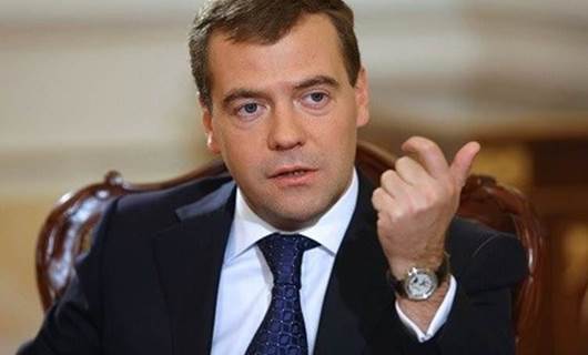 Medvedev, Rusya’nın nükleer silah kullanabileceğini söyledi