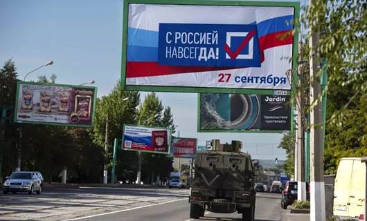 Rusya’nın Ukrayna'da aldığı 4 bölgede referandum başladı