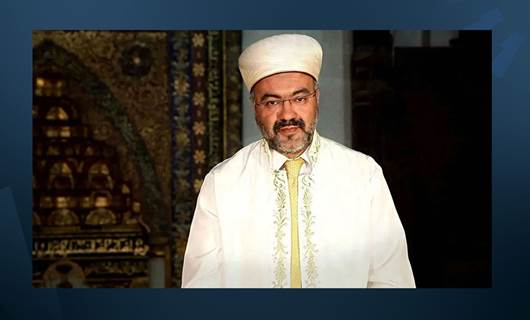 Ayasofya Camii'ne Vanlı baş imam: Prof. Dr. Mehmet Emin Ay atandı