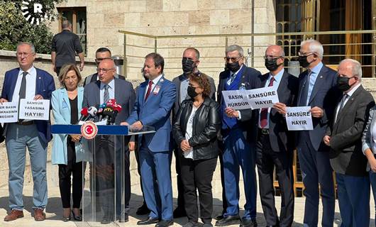 Basın örgütlerinden sosyal medya yasasına protesto