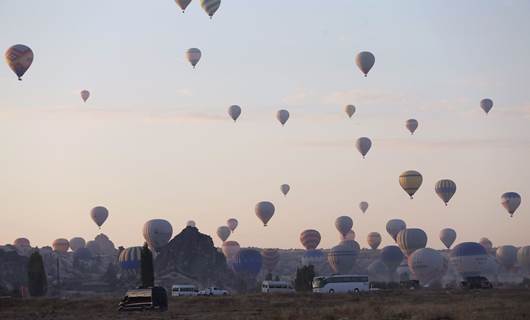 Sıcak hava balonu sert iniş yaptı: 2 turist öldü