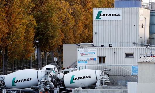 Kompaniya Fransî Lafarge li xwe mikur hat ku alîkariya DAIŞê kiriye