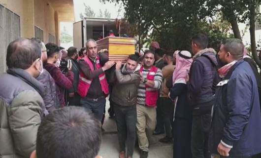 Cenazeyê 9 koçberên Kurd li Kobaniyê hatin veşartin