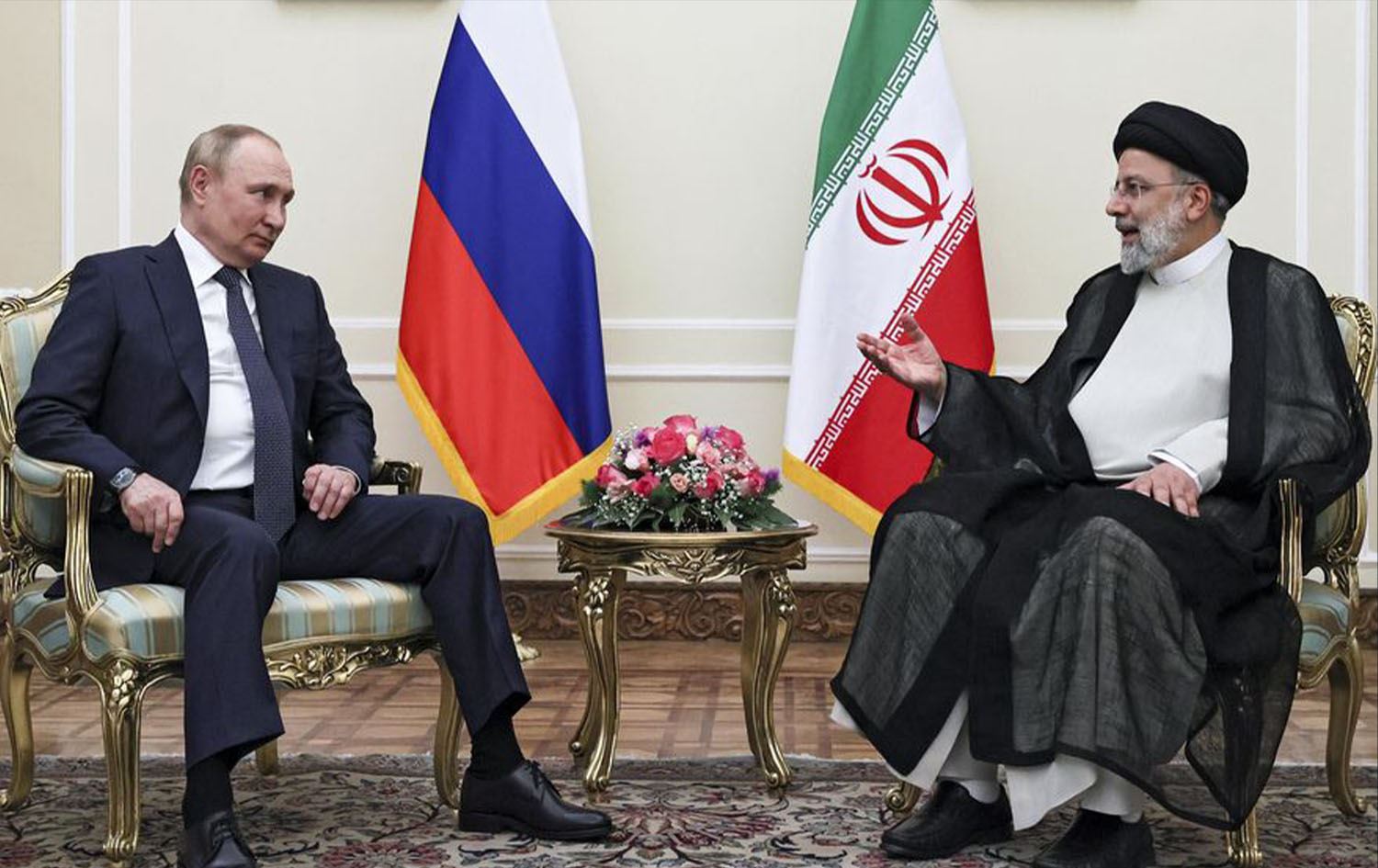 Raisi Putin Discuss Boosting Bilateral Ties