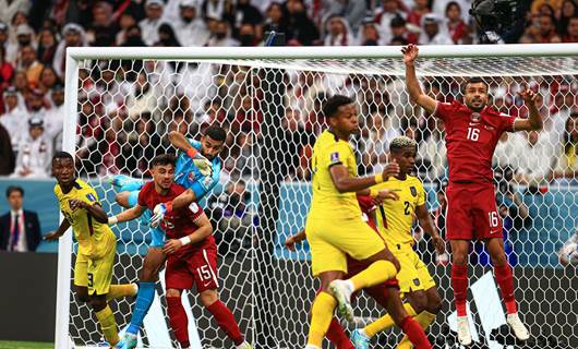 Dünya Kupası açılış maçında Ekvador ev sahibi Katar’ı yendi