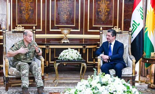 Mesrur Barzani koalisyon güçleri komutanları ile görüştü