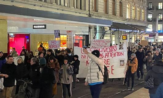 Afgan göçmenin intiharından sonra İsviçre’de protesto düzenlendi