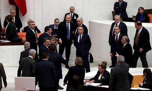 Li Parlamentoya Tirkiyê daxwaza îstîfaya Soylu hat kirin
