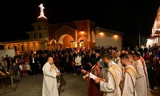 Kurdish officials preach coexistence on Christmas