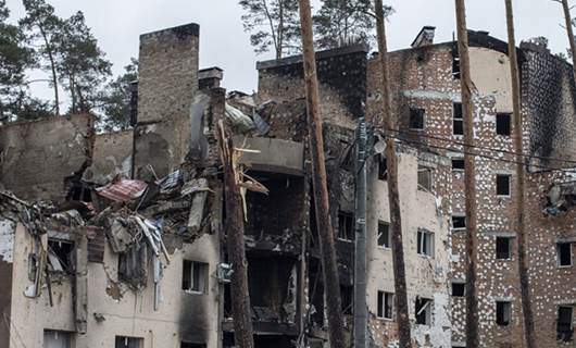 Rusya'dan Ukrayna'nın doğusuna bombardıman