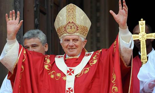 Eski Papa 16. Benediktus hayatını kaybetti