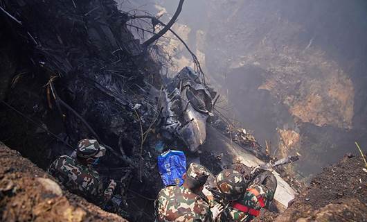 Nepal'de 72 kişiyi taşıyan uçak düştü: 16 ölü