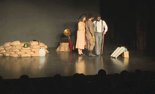 HDP’ye yardım için tiyatro oyunu sahnelendi
