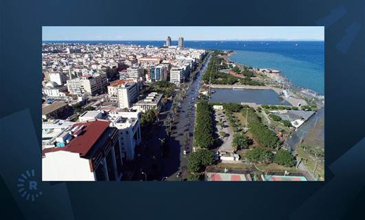 Deniz yükseldi, İskenderun'da caddeleri su bastı