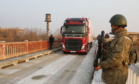 35 YIL SONRA İLK: Ermenistan-Türkiye sınır kapısı açıldı