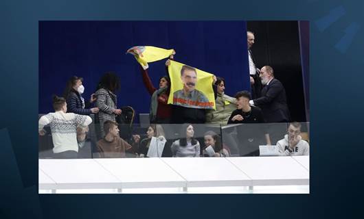Avrupa Parlamentosu'nda 'Abdullah Öcalan' protestosu