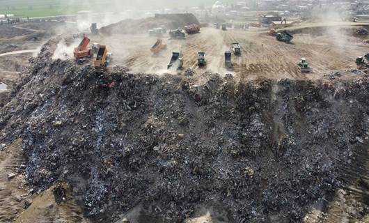 Maraş'ta günde 45 bin ton enkaz kaldırılıyor