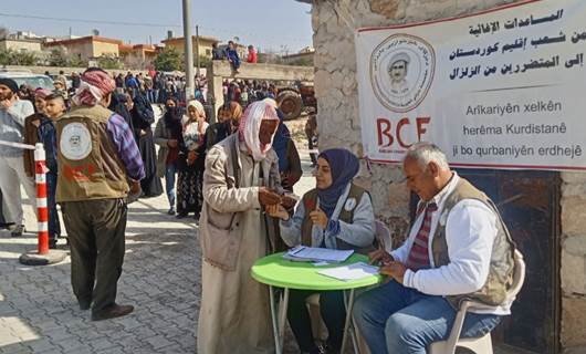 Dezgeha Xêrxwaziya Barzanî li Efrînê bi berdewamî alîkariyan belav dike