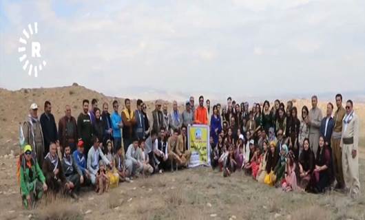 VİDEO - Newroz ateşi, direnişin sembolü Dimdim Kalesi’nde yandı