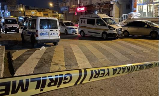 Antep'te silahlı kavga; 1'i polis 2 kişi öldü