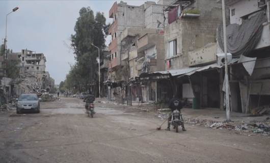 Li Sûriyê derbarê rewşa koçberên Filistînî û zerardîtiyên erdhejê hişyariyê hişyarî hat dayin