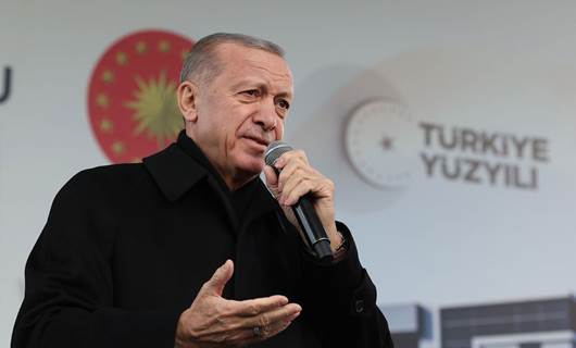 Erdogan li Amedê ji bo Pirsa Kurd peyam da: Çekan deynin