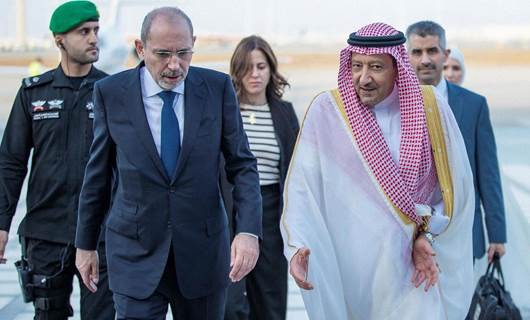 Arap dışişleri bakanları Suriye krizine çözüm çabalarını görüştü
