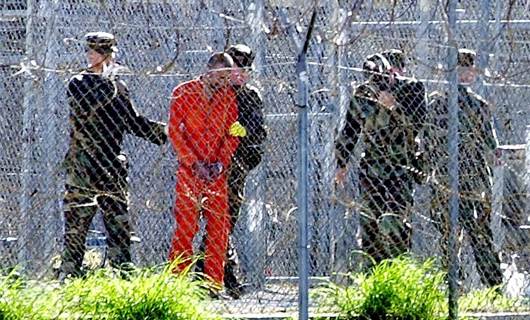 ABD 20 yıl sonra bir tutukluyu Guantanamo’dan serbest bıraktı