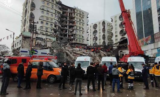 Galeria Sitesi bilirkişi raporu: Zemin kattan spor salonuna inen kolon kesilmiş