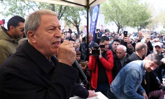 Hulusi Akar: Türkler ve Kürtler kardeştir, yüzyıllardır suyumuzu paylaşıyoruz