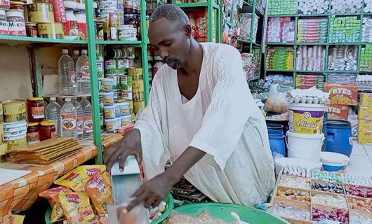 سێ هەفتە شەڕی نێوخۆ و 'قۆرخکاریی بازرگانان' نرخی خۆراکیان لە سوودان بەرزکردووەتەوە