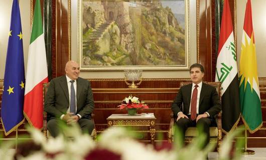 Italian defense minister discusses bilateral ties with Kurdish leaders
