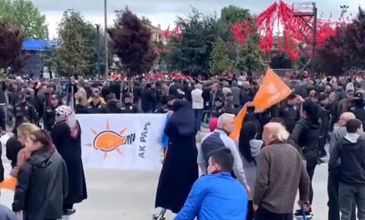 Bi nêzîkbûna hilbijartinan zimanê siyaseta Tirkiyê tundtir dibe û alozî zêde dibin