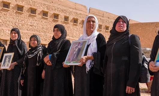 FOTO – Soykırımın 35. yılında Enfal mağdurları Nugre Selman Kalesine gitti