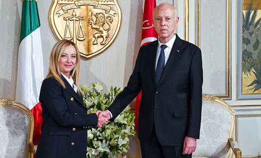Tunus’a giden İtalya Başbakanı Giorgia Meloni (solda), Cumhurbaşkanı Kays Said (sağ 2) ile görüşmüştü. / Aa
