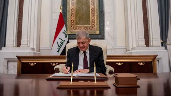 Serokkomarê Iraqê yasaya budceyê pesend kir