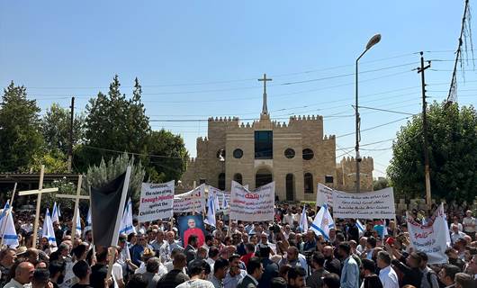 Iraq’s Christians protest government move against Cardinal Sako