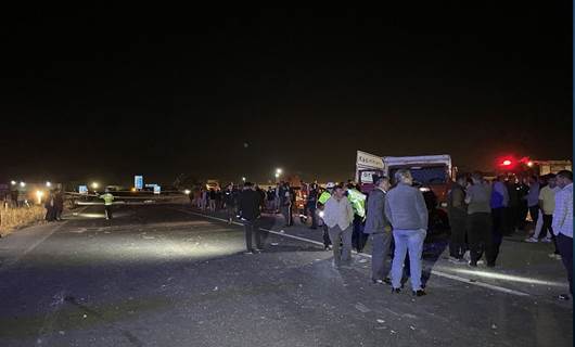 Konya'da iki kamyon çarpıştı / Foto: AA