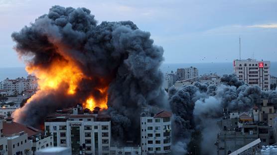 Li Xezeyê avahiyeke pirqat hat bombebarankirin / Wêne: AA