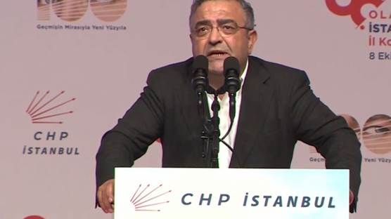 CHP Diyarbakır Milletvekili Sezgin Tanrıkulu, CHP İstanbul İl Kongresi'nde konuştu.  / ANKA