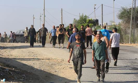 İşçiler Mısır sınırındaki Refah kentine ulaştı. 