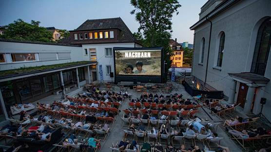 پێشاندانی فیلمی 'جیران' لە سینەمایەکی سەرئاوڵای زیۆریخی سویسرا