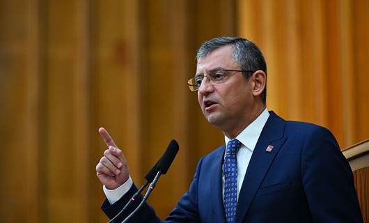CHP Genel Başkanı Özgür Özel, partisinin Meclis Grup Toplantısı'nda konuştu. / AA