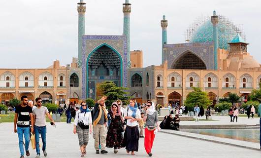 کۆمەڵەی تۆڕە گەشتیارەکانی ئێران: گەشتیاری بیانی بەخۆڕاییش سەردانی ئێران ناکات