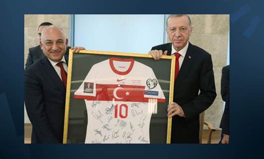 Türkiye Cumhurbaşkanı Recep Tayyip Erdoğan ve TFF Başkanı Mehmet Büyükekşi