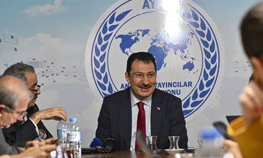 AK Parti Seçim İşleri Başkanı Ali İhsan Yavuz, basın mensuplarının sorularını yanıtladı. / AA
