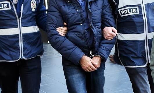 Turkey detains 7 for selling info to Mossad
