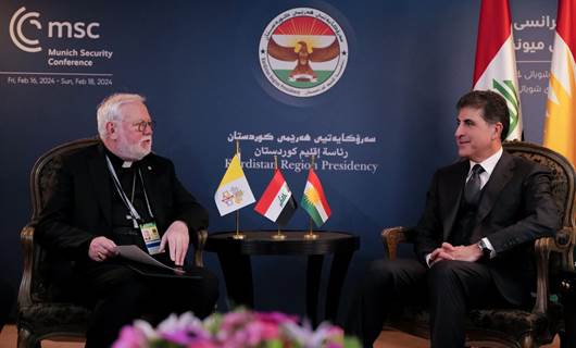 Kürdistan Bölgesi Başkanı Neçirvan Barzani ile , Münih Güvenlik Konferansı çerçevesinde Vatikan Devleti Dışişleri Bakanı Paul Gallagher ile bir görüşme gerçekleştirdi